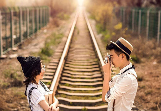 仁杰偵探助力純情女?dāng)[脫渣男